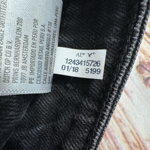 American Eagle Size 0 Black Jean Denim Button Fly Raw Hem Mini Skirt 27X13 - Picture 8 of 8